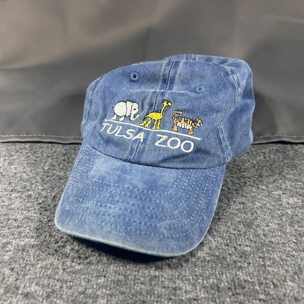 Vintage Tulsa Zoo Elephant Tiger Giraffe Blue Demin Baseball Cap Hat Embroidered